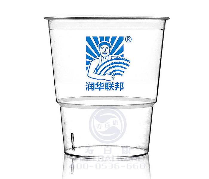 蜜桃臀内射久久精品餐具